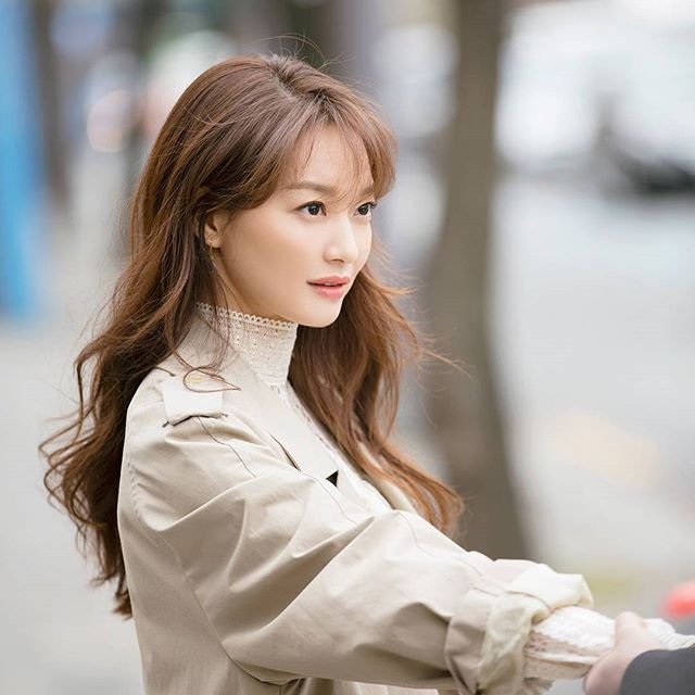 Shin Min Ah