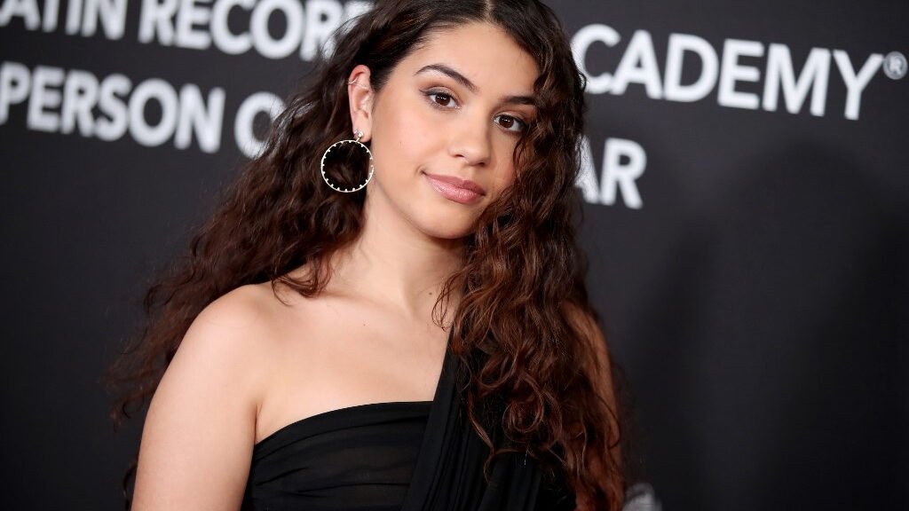 Alessia Cara Unveils Two Latest Songs, 'Sweet Dream' And 'Shapeshifter ...